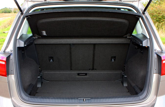 Volkswagen Golf SV luggage space