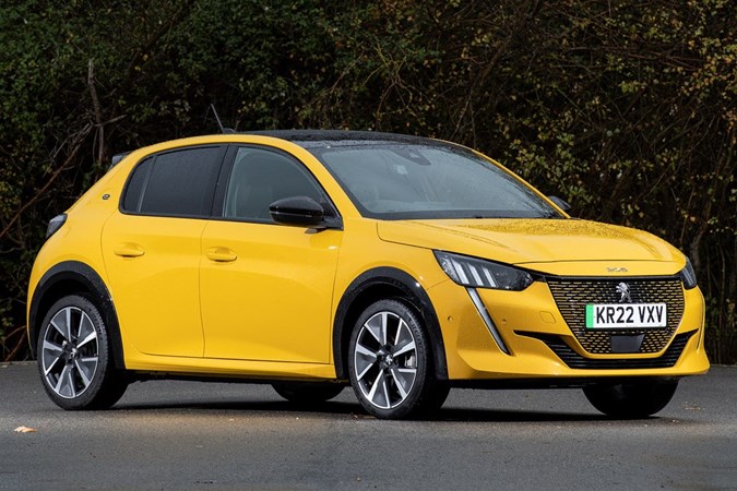 Peugeot e-208 - What is kilowatt hours