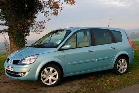 Renault Grand Scenic (04-09) specifications data