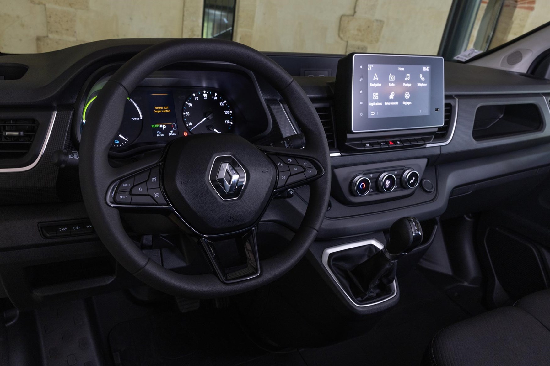The Renault Trafic E-Tech's cabin borrows heavily from its passenger car relatives.