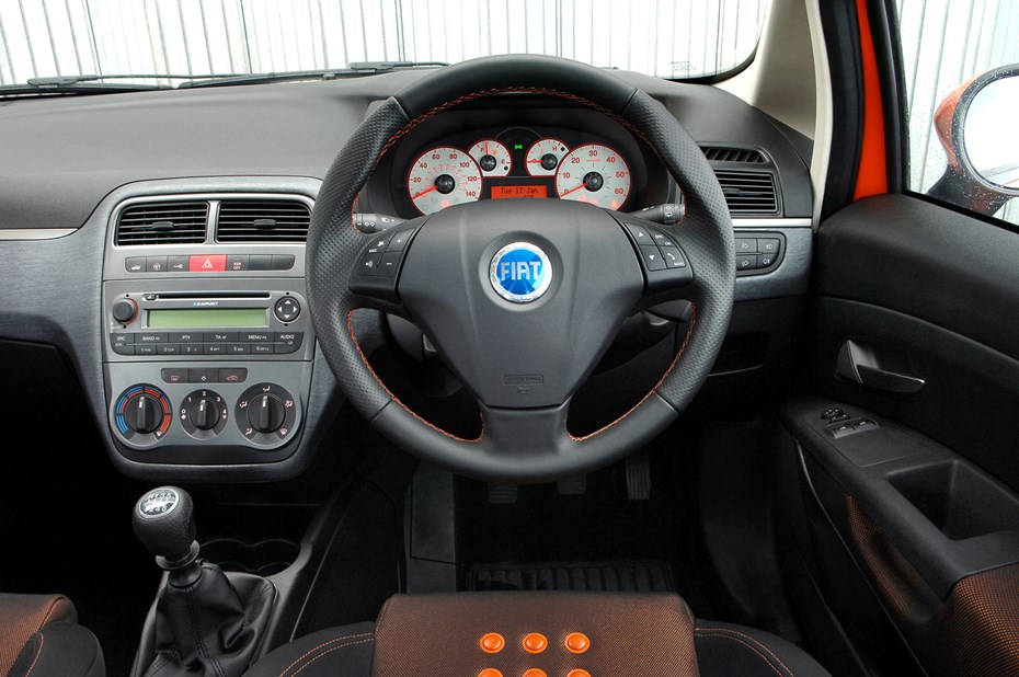 Used Fiat Grande Punto Hatchback (2006 - 2010) interior