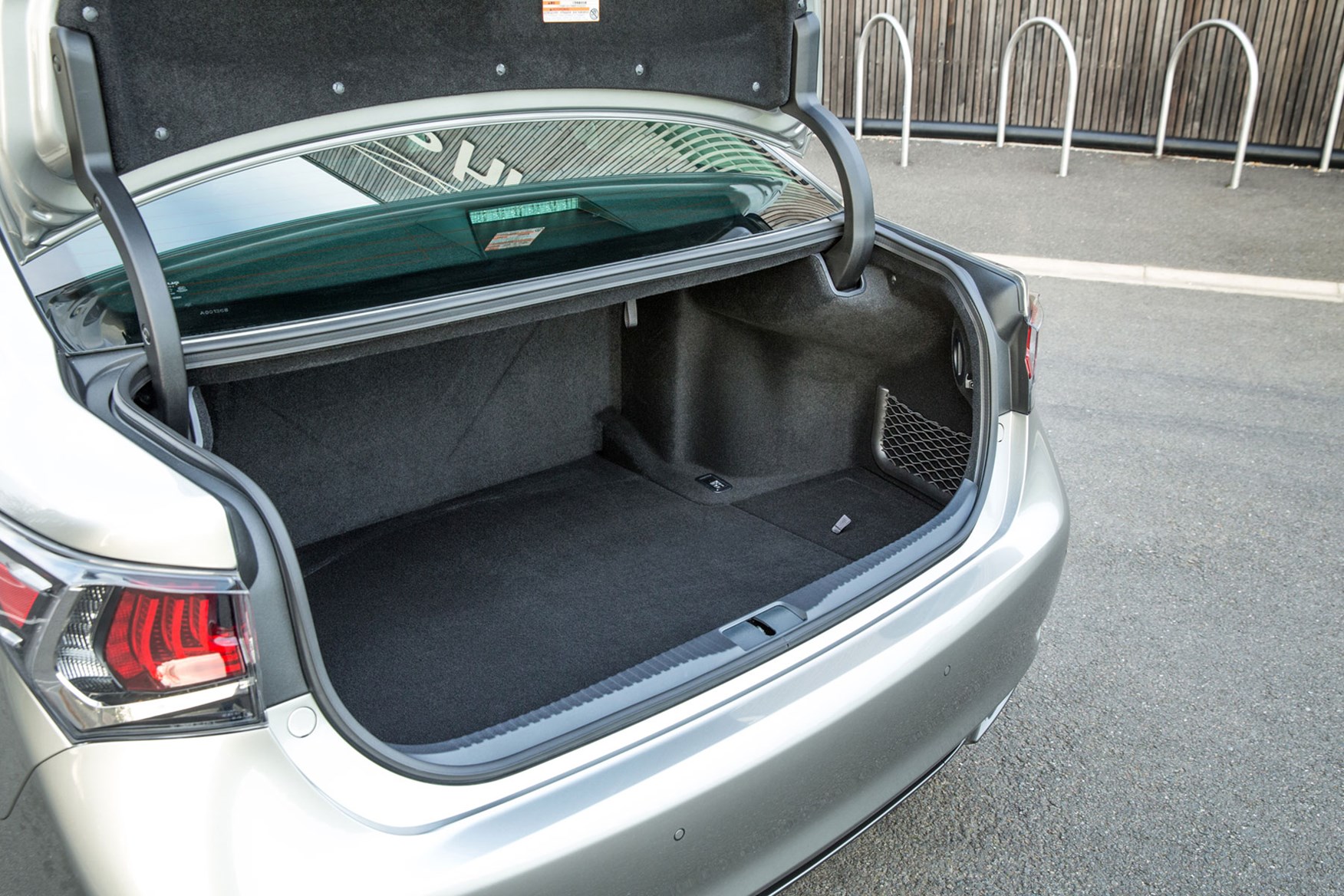 Used Lexus GS Saloon (2012 - 2018) boot space & practicality
