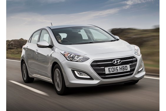 Hyundai i30 Hatchback (12-17) specifications data