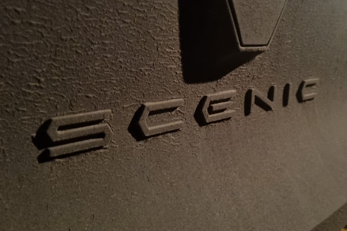 Renault Scenic long termer badge