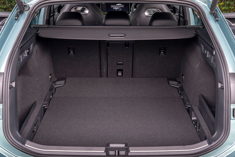 Volkswagen Passat review: boot space, seats up, black upholstery