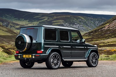 We drive the updated 2024 Mercedes-Benz G-Class. New tech and a ...