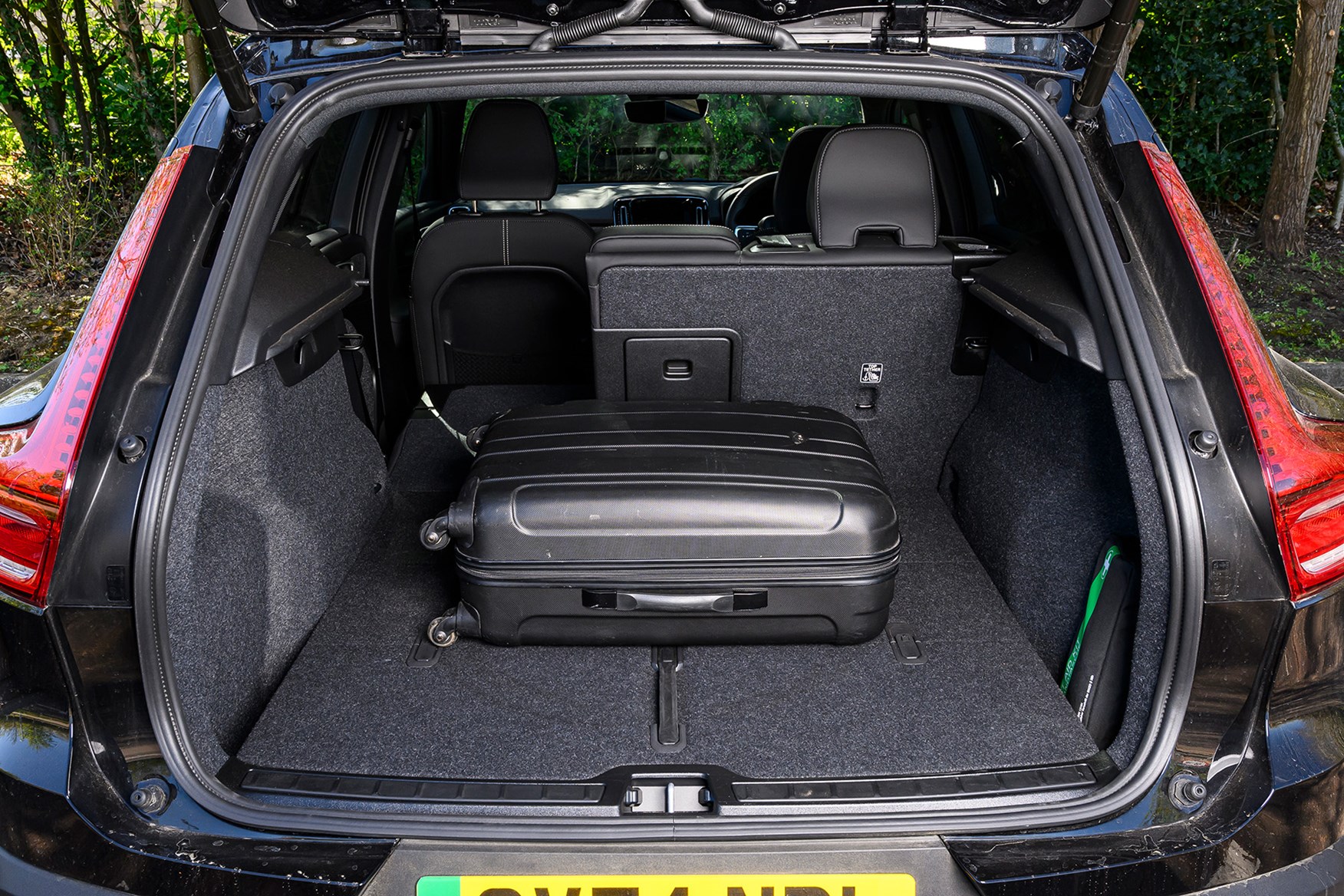Volvo EX40 (2025) boot space & practicality