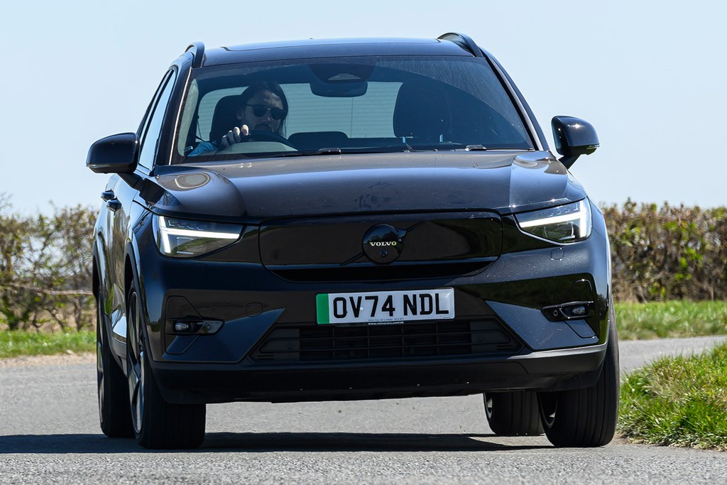 Volvo EX40 (2025) boot space & practicality