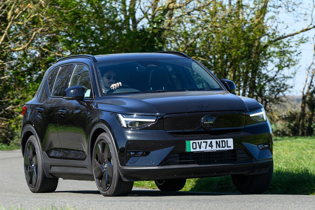 Volvo EX40 (2025) boot space & practicality