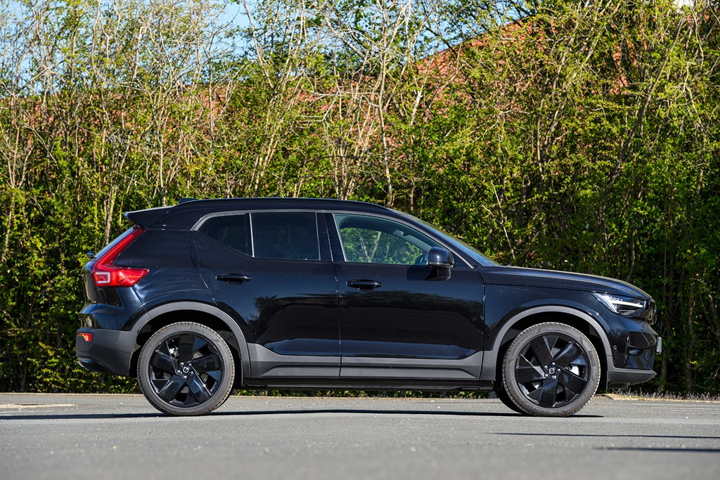 Volvo EX40 (2025) boot space & practicality