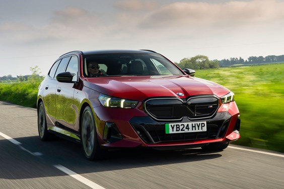 BMW i5 Touring (24 on) specifications data
