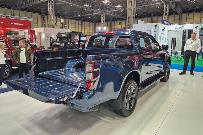 Isuzu D-Max EV, CV Show, rear, blue