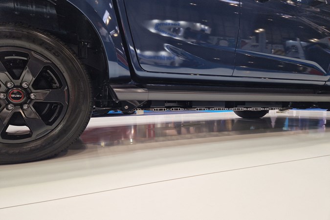 Isuzu D-Max EV, CV Show, battery pack