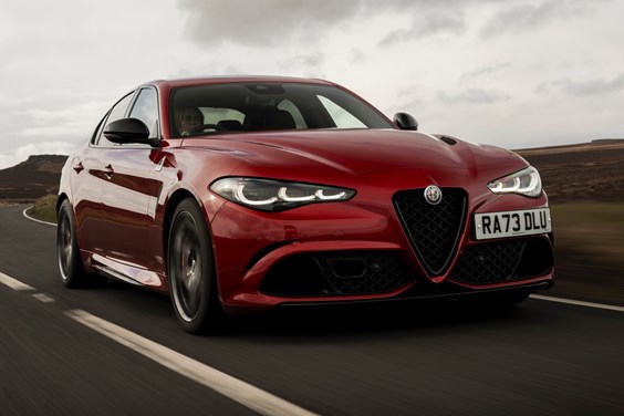 Alfa Romeo Giulia Quadrifoglio (16 on) specifications data