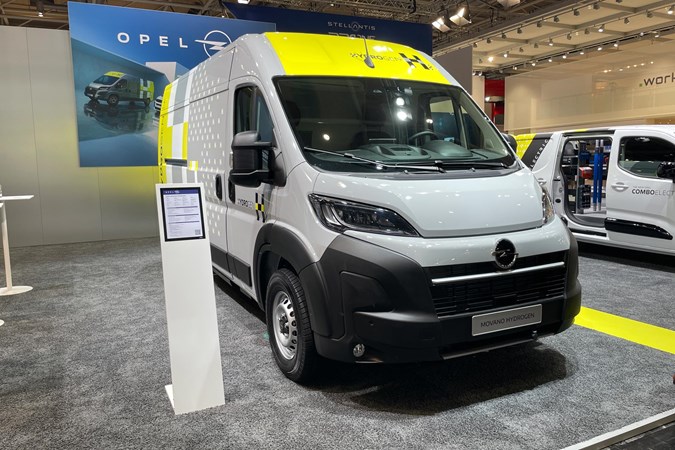 The Vauxhall Movano hydrogen will arrive in the UK in 2025.