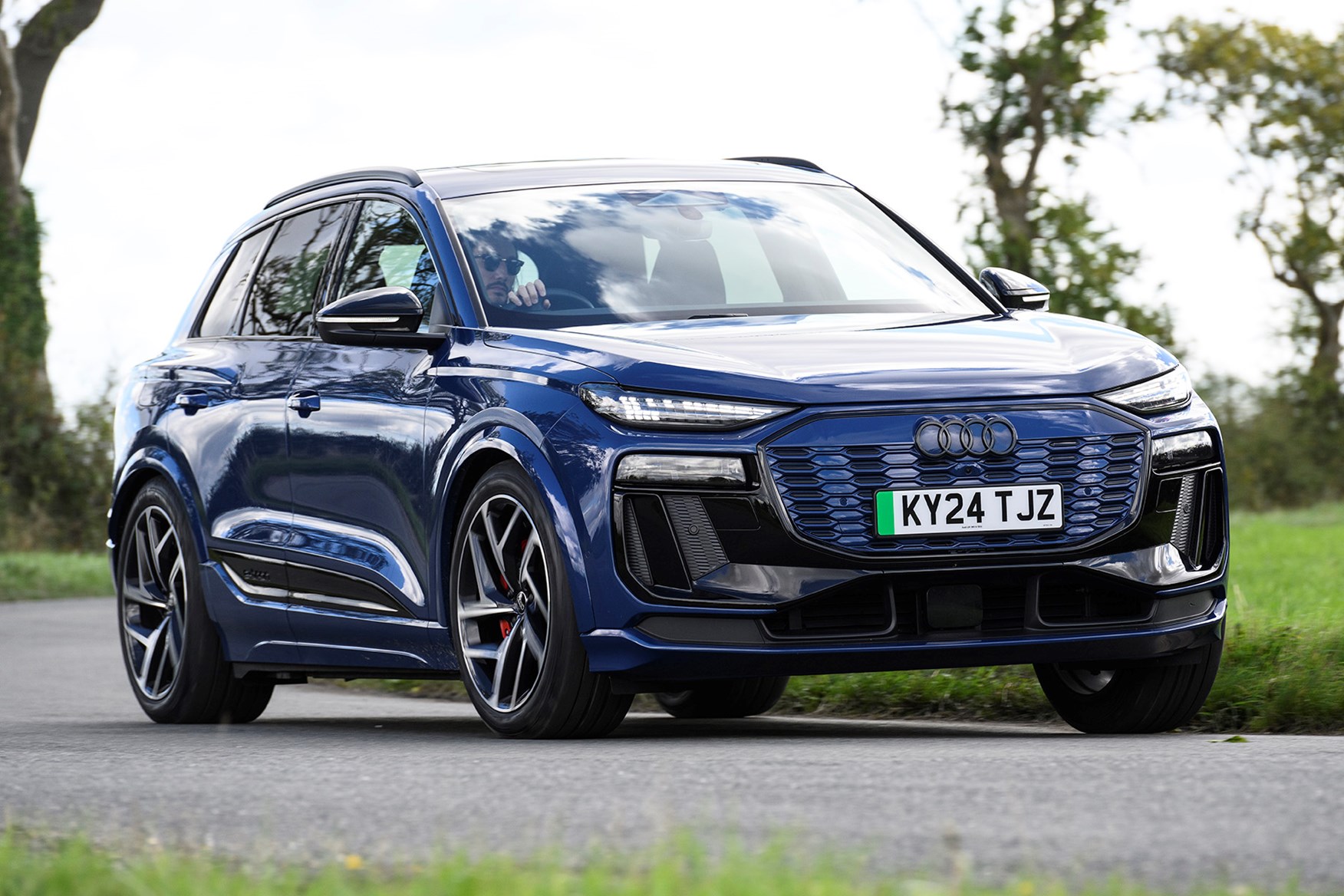 Audi Q6 e-tron SUV (24 on) - rated 3.8 out of 5
