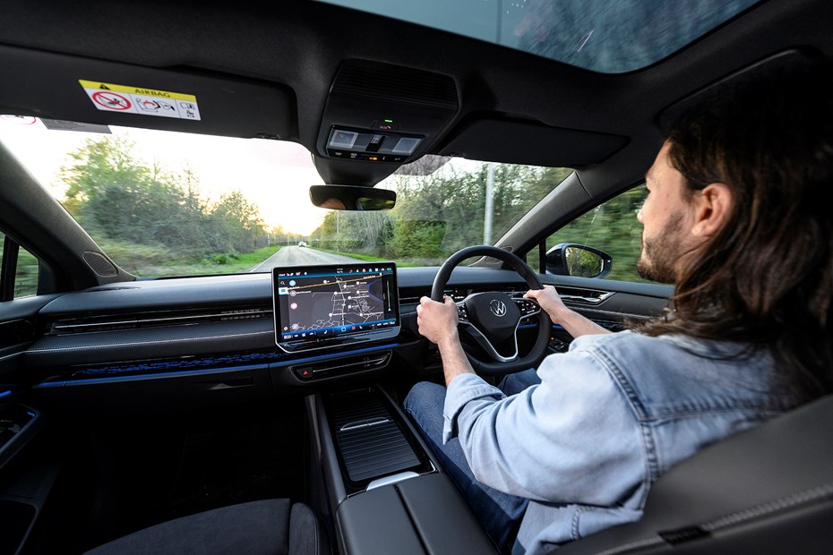 Volkswagen ID.7 Tourer review (2024) | Parkers