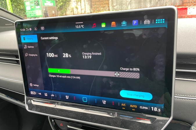 Fast charging with the VW ID.7 and BP Pluse.