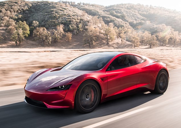 Tesla Roadster side dynamic