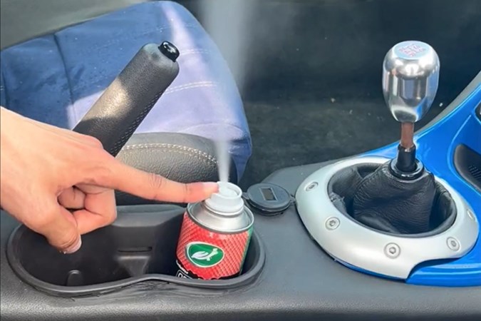 Turtle Wax Odour-X released in car cup holder