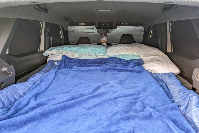 Dacia Duster bed