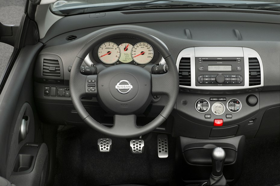  Interior Nissan Micra C C (2005 - 2009) usados ​​|  Parkers
