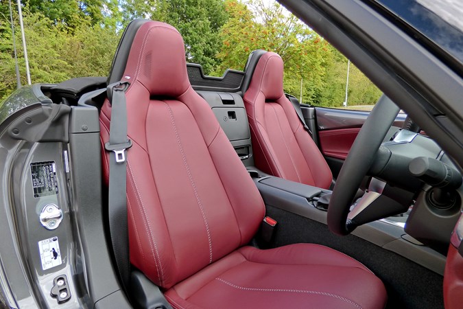 Mazda MX-5 review - interior, seats, red leather
