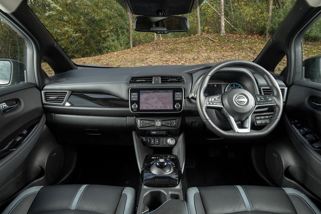 used-nissan-leaf-hatchback-2018-2025-boot-space-practicality