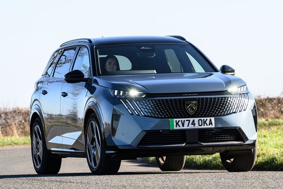 Peugeot e-5008 SUV (24 on) specifications data