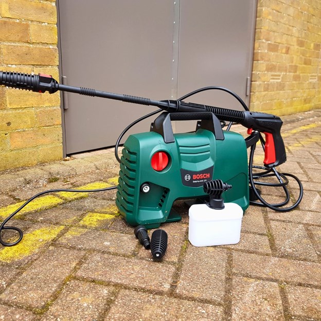 Bosch EasyAquatak 120 review: small yet mighty pressure