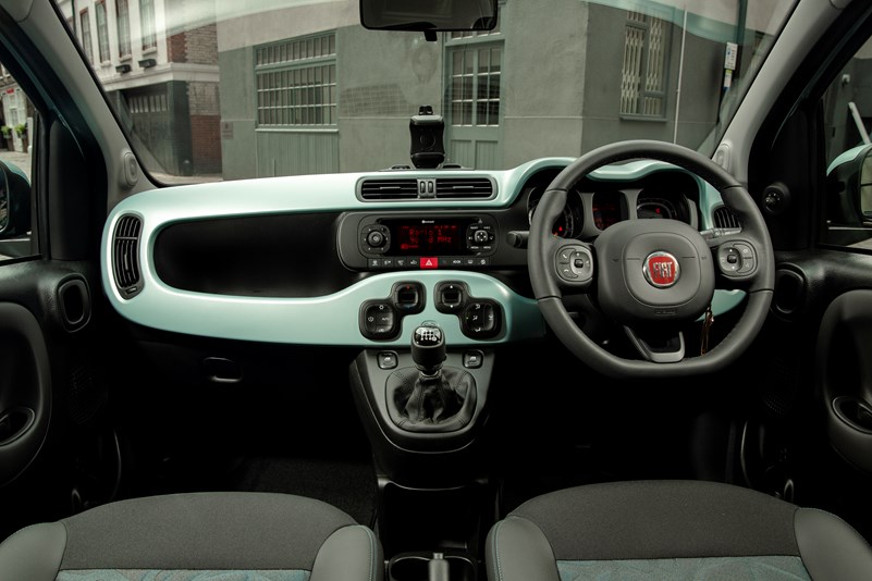 Fiat Panda (2024) interior