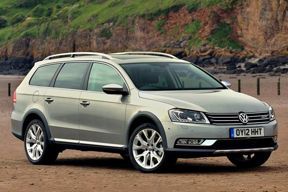 Volkswagen Passat Alltrack (12-14) specifications data