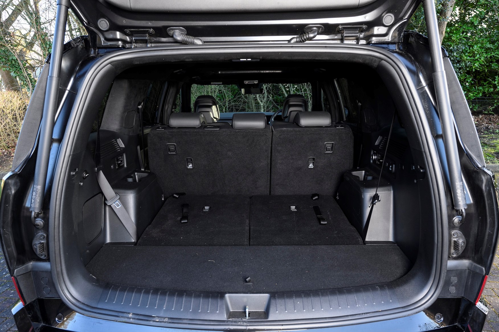 Hyundai Santa Fe (2025) boot space & practicality