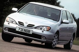 Nissan Primera Hatchback 1999