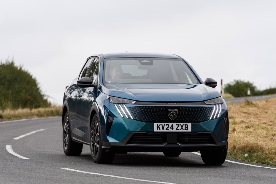 Peugeot 3008 dynamic front