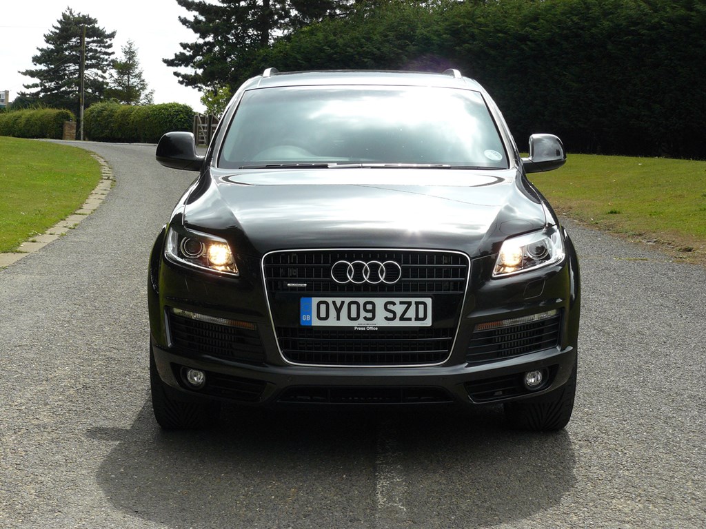 Used Audi Q7 SUV (2006 - 2014) Review