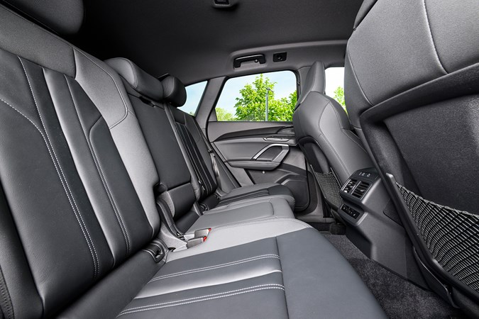 Audi Q5 review, rear seats, black | Parkers