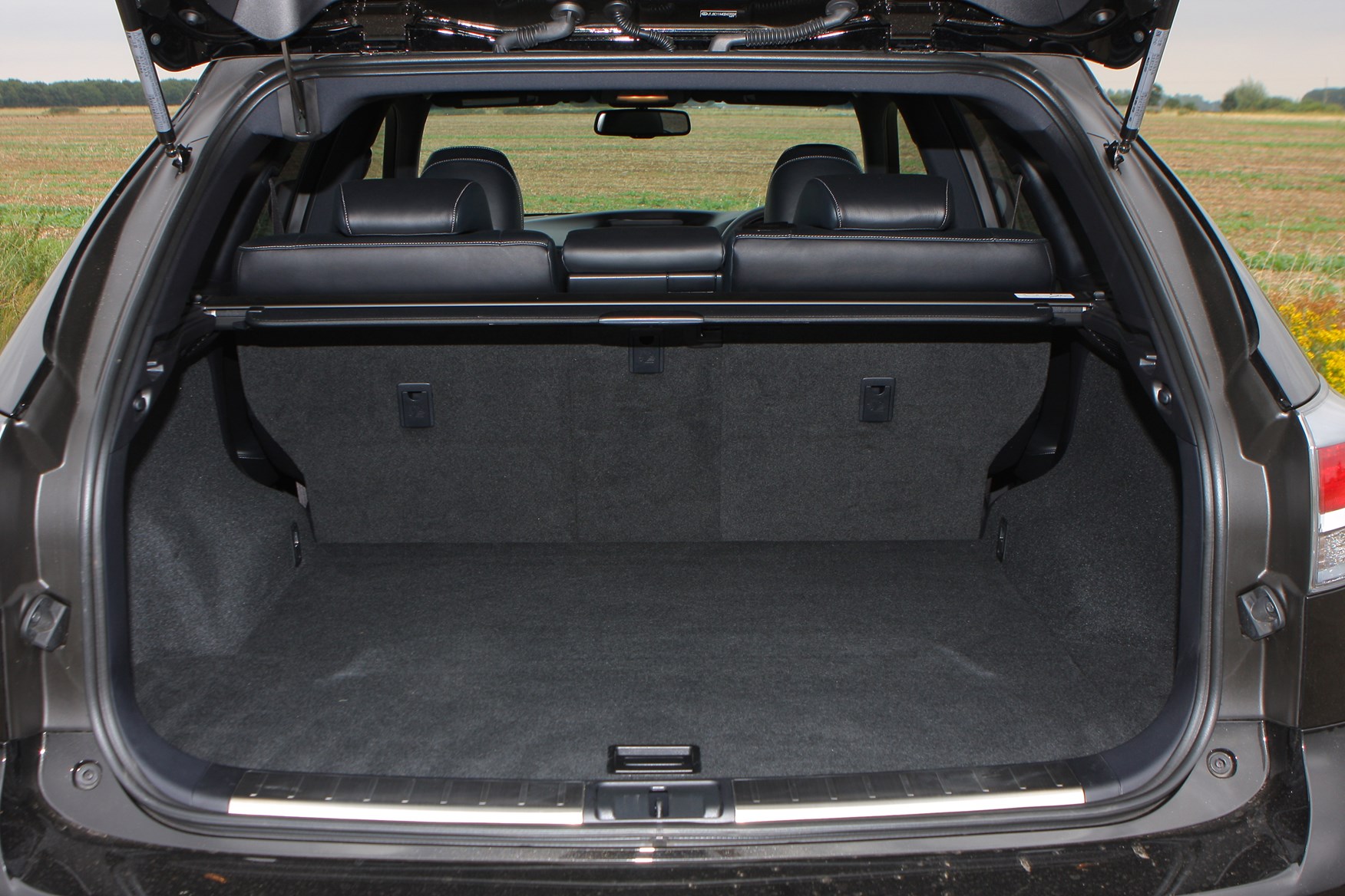 Used Lexus RX Estate (2009 - 2015) boot space & practicality