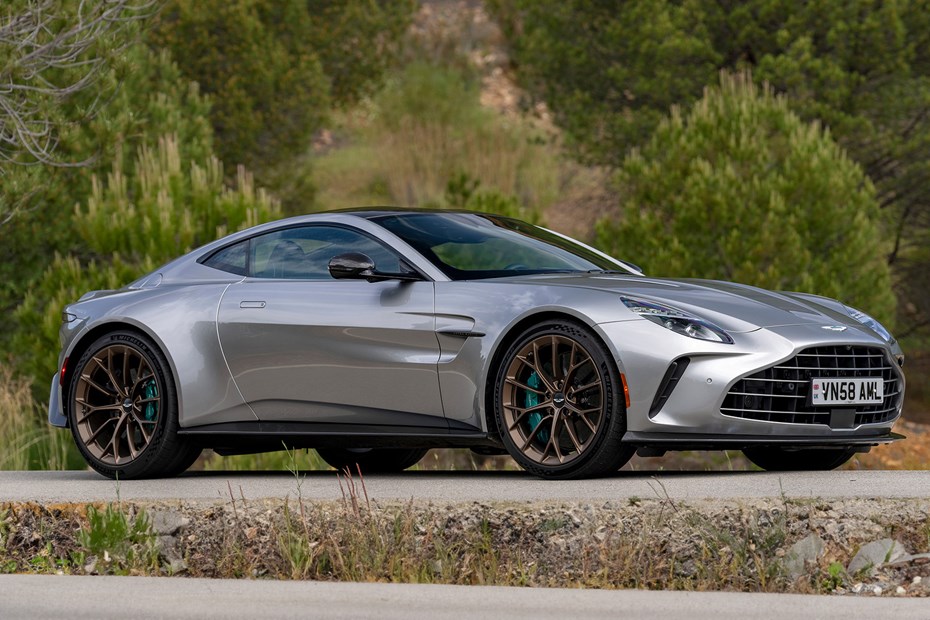 Aston Martin Vantage review (2024) | Parkers