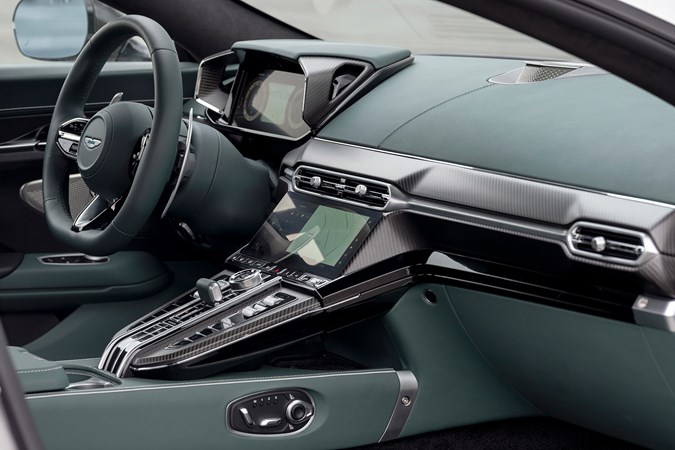 Aston Martin Vantage (2024) interior