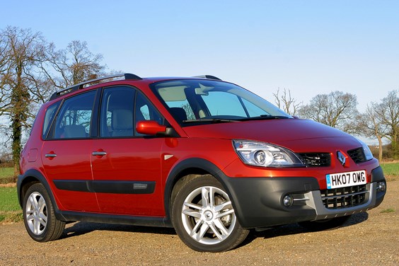 Renault Scenic (03-09) specifications data