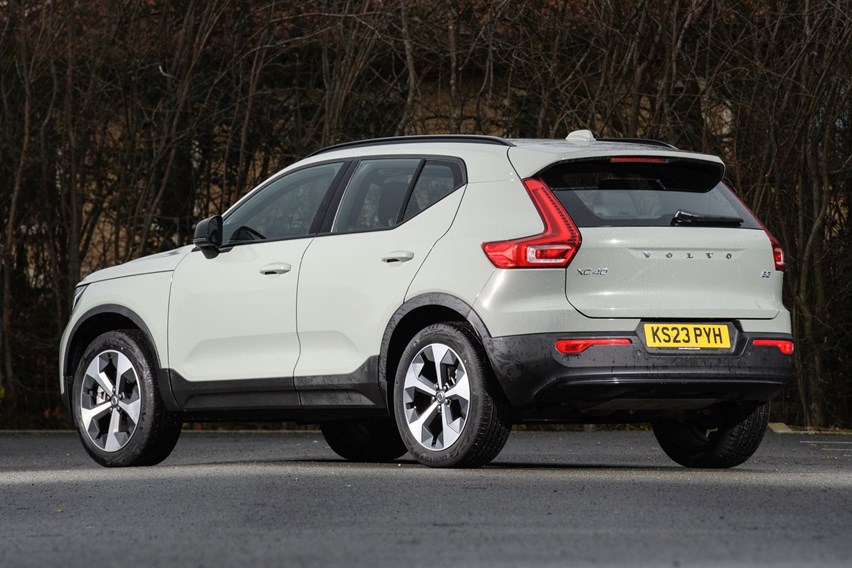 Volvo XC40 (2024) engines & performance