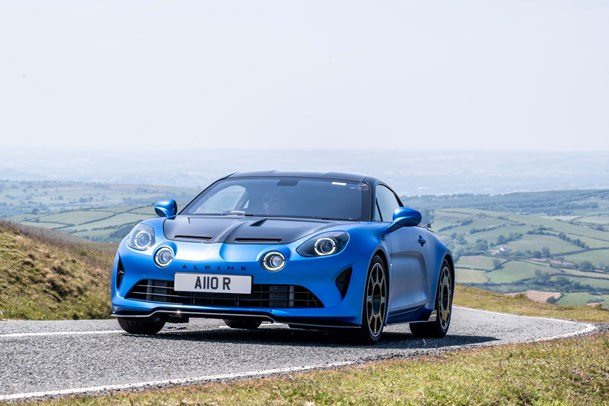 Alpine A110 R front cornering