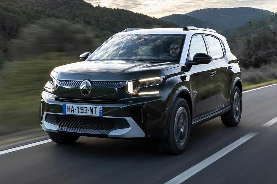 Citroën C3 Aircross (2025) front driving