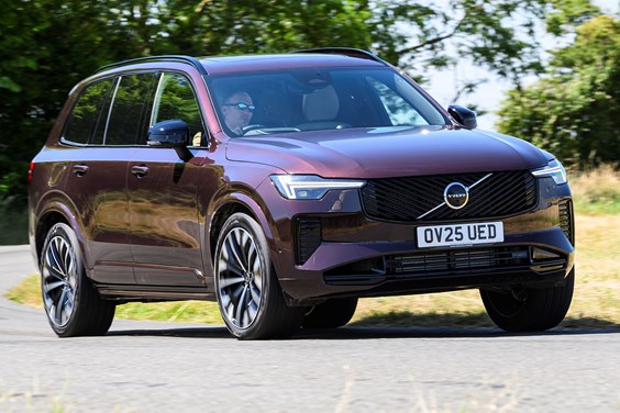 Volvo XC90 specifications data