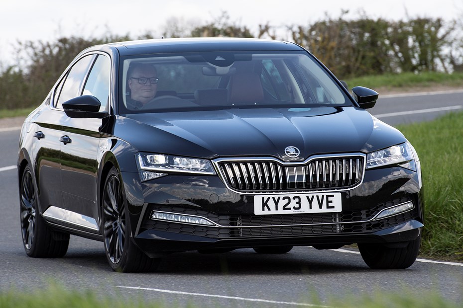 Skoda Superb review (2023)