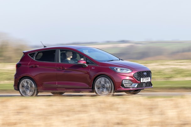 2022 Ford Fiesta EcoBoost Brilliant Berry, driving