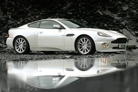 Aston Martin 2003 Vanquish