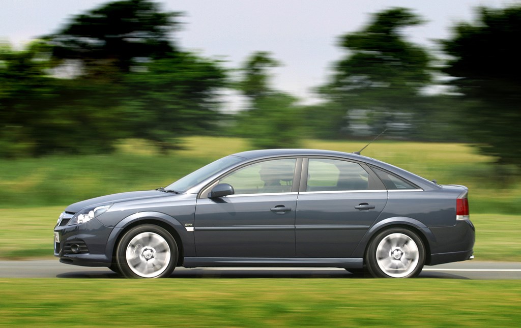 Used Vauxhall Vectra Saloon (2005 - 2008) Review