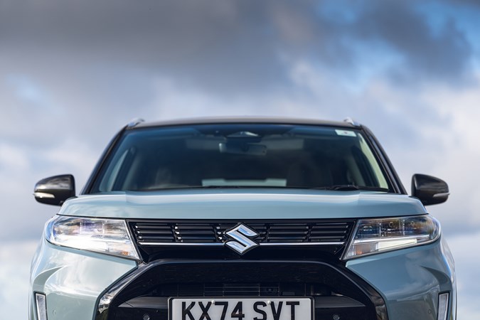 Suzuki Vitara (2024) front end